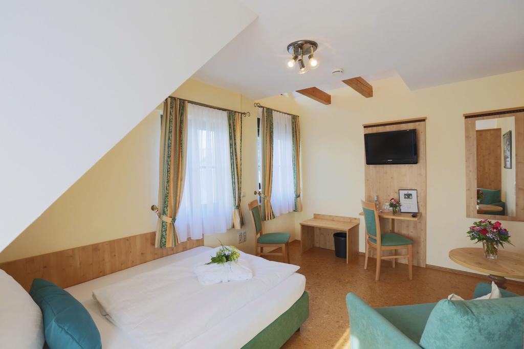 Landhotel Villa Moritz Garni Oberahr Eksteriør billede