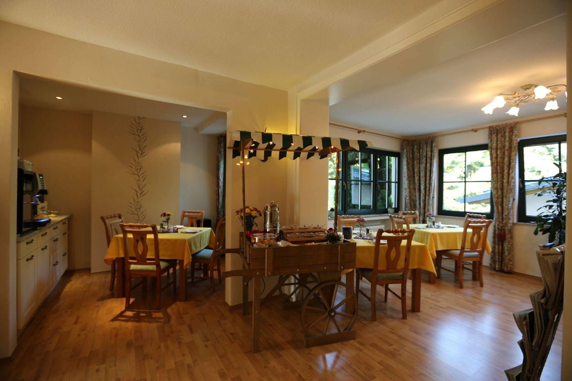 Landhotel Villa Moritz Garni Oberahr Eksteriør billede